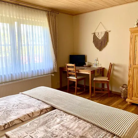 Gaestezimmer Engels, Zwei Doppelzimmer, Naehe Nuerburgring Kelberg