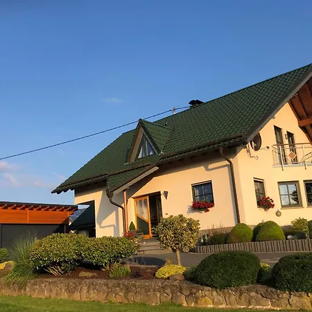 Gästezimmer Engels, Zwei Doppelzimmer, Nähe Nürburgring 3* Kelberg